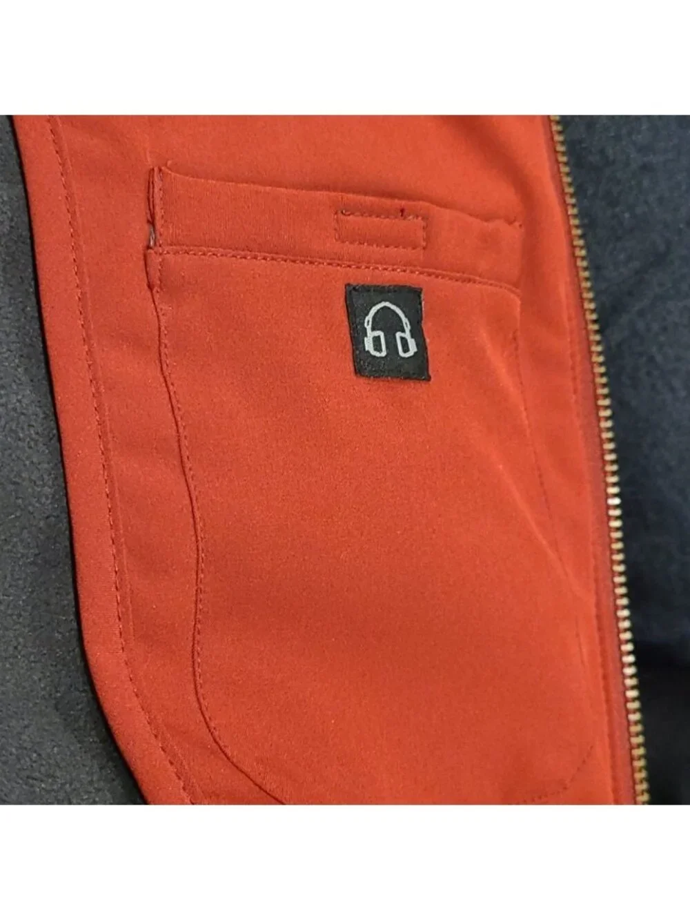 Roots soft shell jacket with removable hood